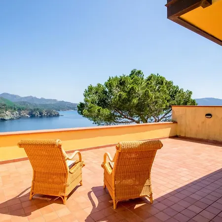 Capo Stella Villa
