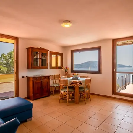 Vila Capo Stella