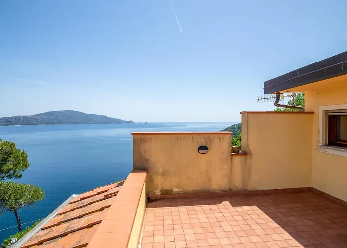 Capo Stella Villa Lacona